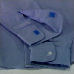camicia con bottoni in velcro per anziani